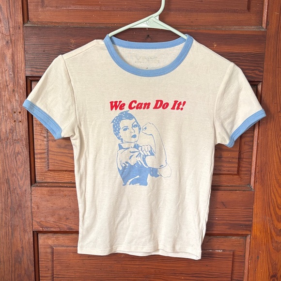 Vinyl Icons Tops - Vinyl Icons “We Can Do It” Babydoll Tee size Small Women’s